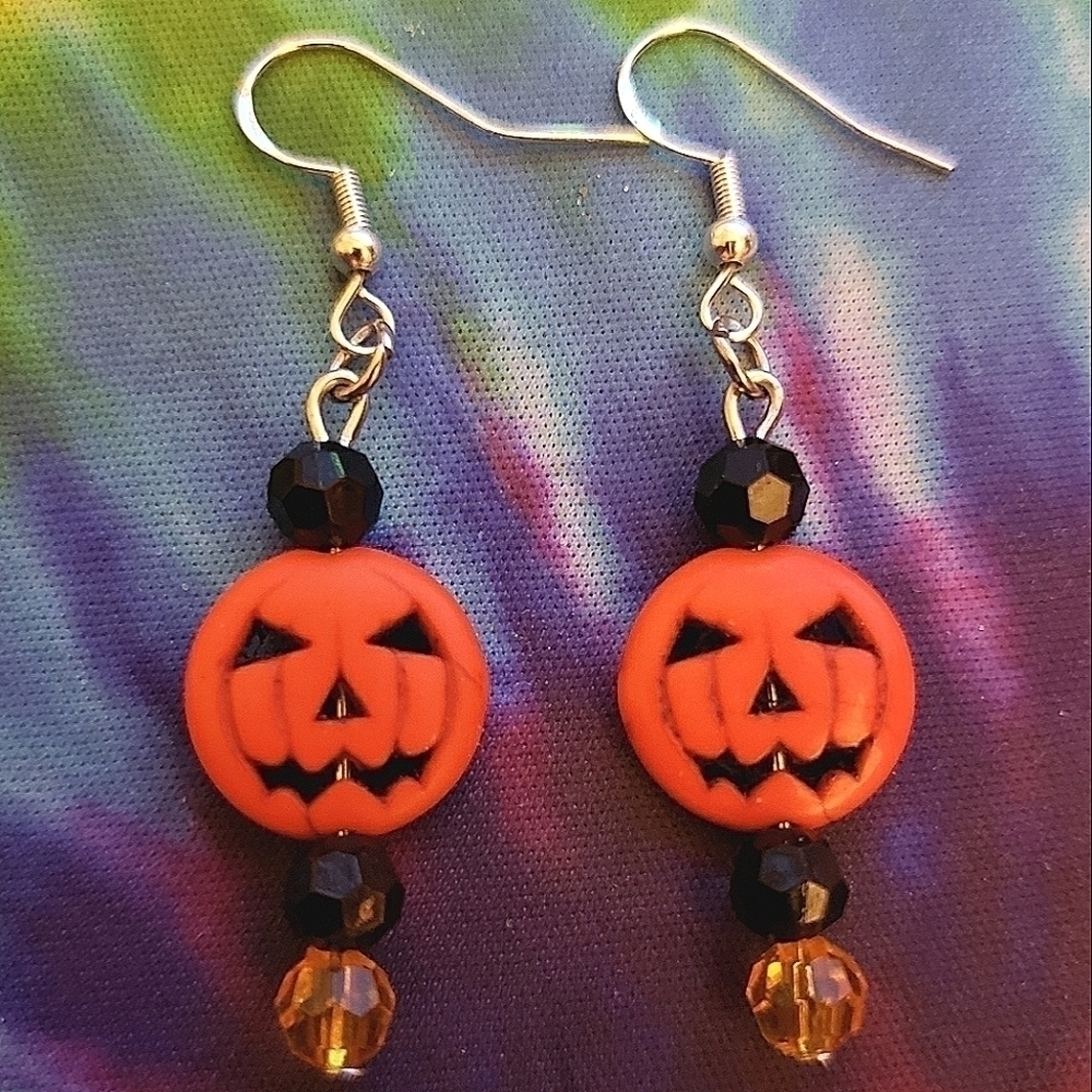 Handmade Orange Black Beaded Halloween Pumpkin Dangle Earrings
